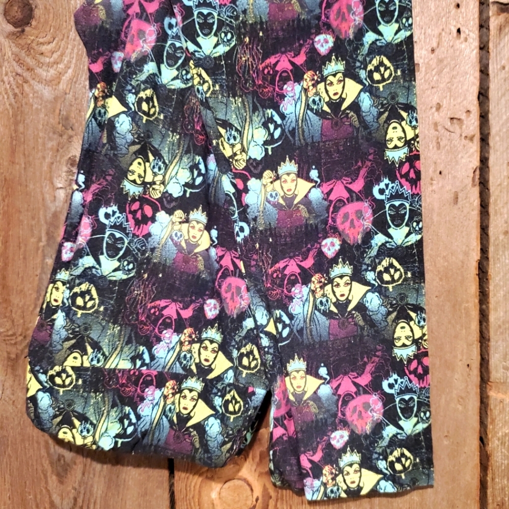 EUC TC2 Lularoe Leggings